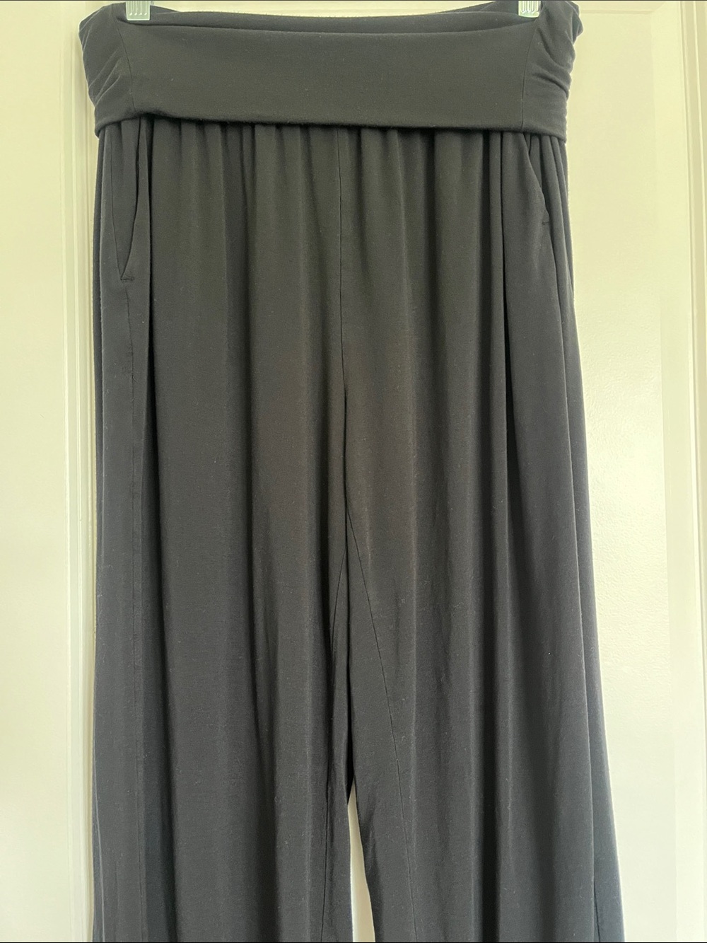Athleta Studio wide-leg pants size medium - Picture 3 of 10